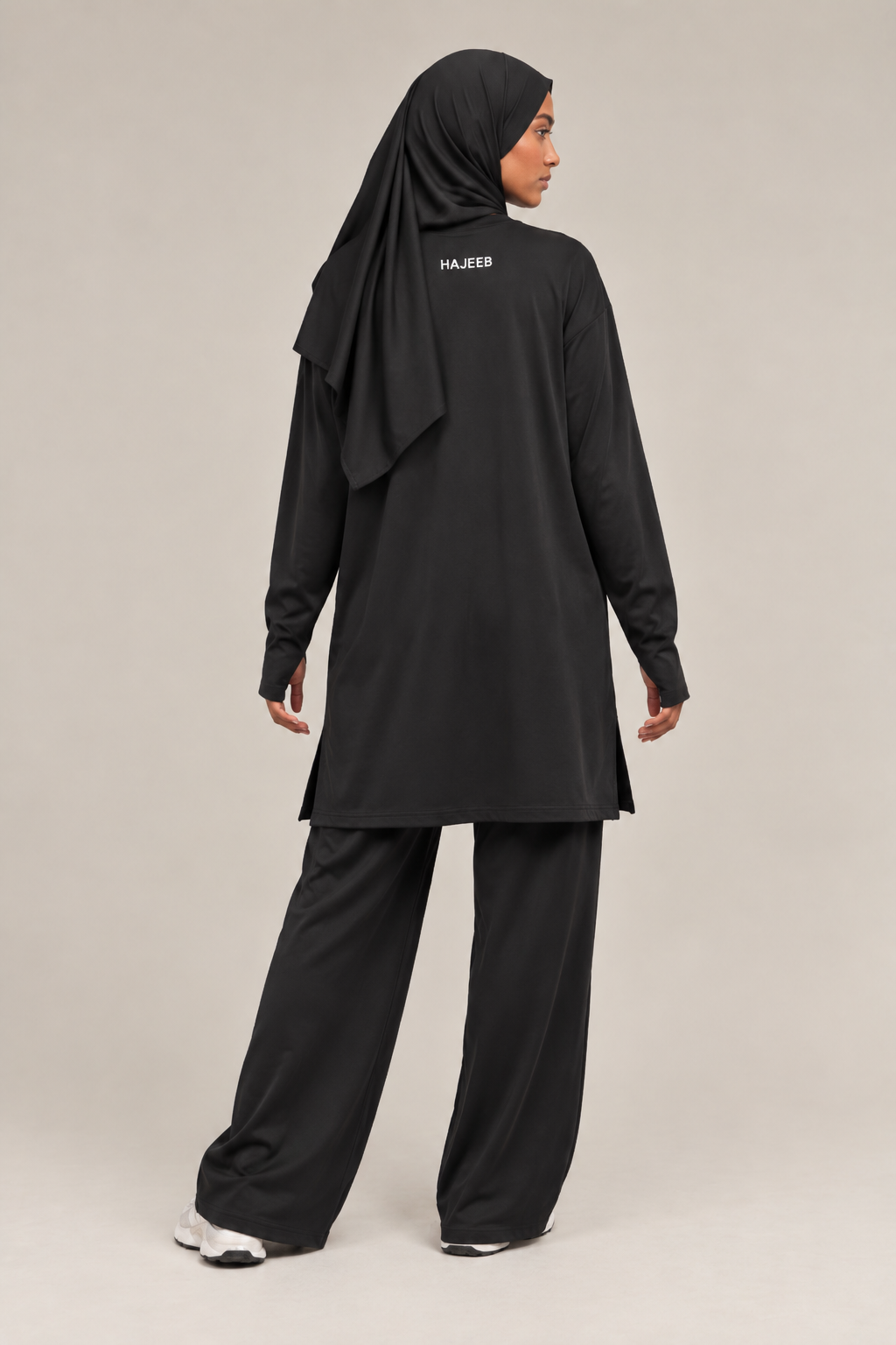 Modest Performance Top